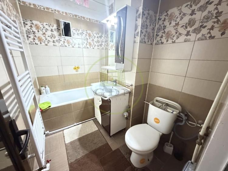 Apartament 2 camere, semidecomandat, 57.20 mp, cartier Rovine, zona Posta - 9