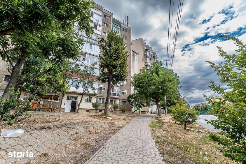 Apartament cu 4 camere în Micălaca