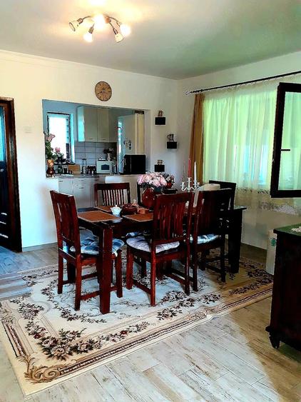 Casă cu 6 camere cu Teren 1000 Mp în Mașca