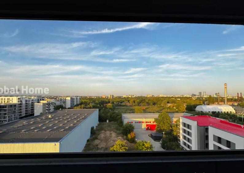 Apartament cu 4 camere decomandat, mobilat în Central