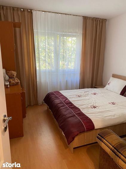 Apartament cu 4 camere în Rogerius