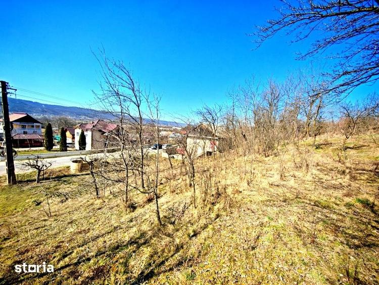 Spațiu comercial, de 140 mp, în Micești
