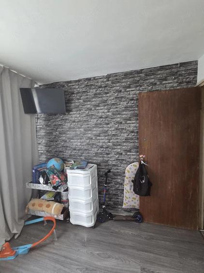 Apartament cu 2 camere decomandat în Militari