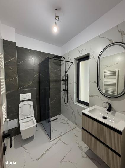 Casă cu 4 camere cu Teren 430 Mp în Bucium