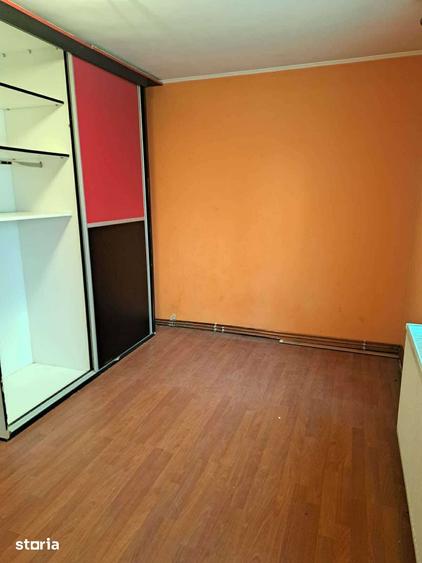 Apartament cu 2 camere semidecomandat în Micro 16