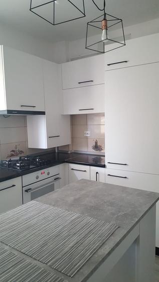 Apartament cu 2 camere decomandat în Granit