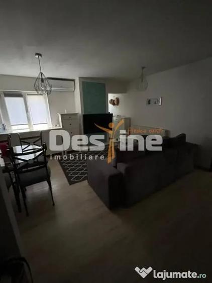 Apartament cu 3 camere decomandat în Bucovina