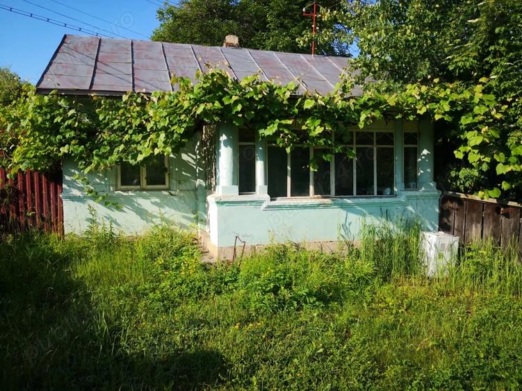 Casă cu 3 camere cu Teren 600 Mp în Soveja