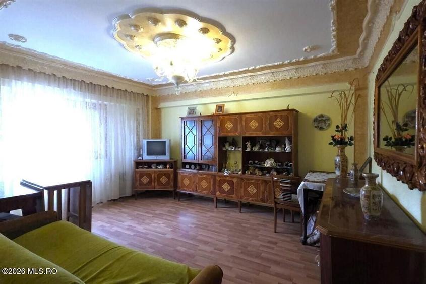 Tomis Nord - Badea Cartan, apartament cu 3 camere, decomandat, etaj 3! - 18