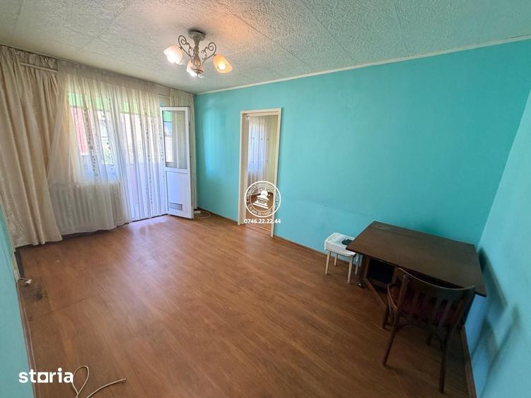 Apartament cu 3 camere în Alexandru cel Bun