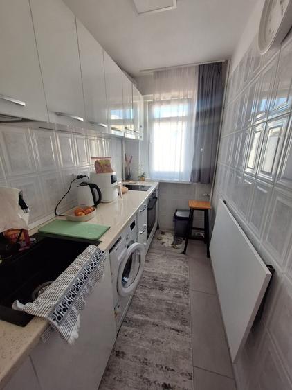 Apartament cu 2 camere decomandat în Doamna Ghica