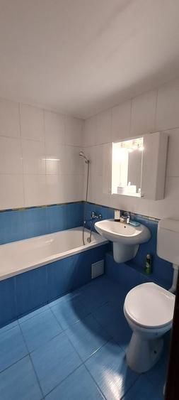 Apartament cu 2 camere decomandat, mobilat în Panduri