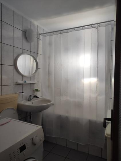 Apartament cu 2 camere decomandat, mobilat în Vasile Alecsandri