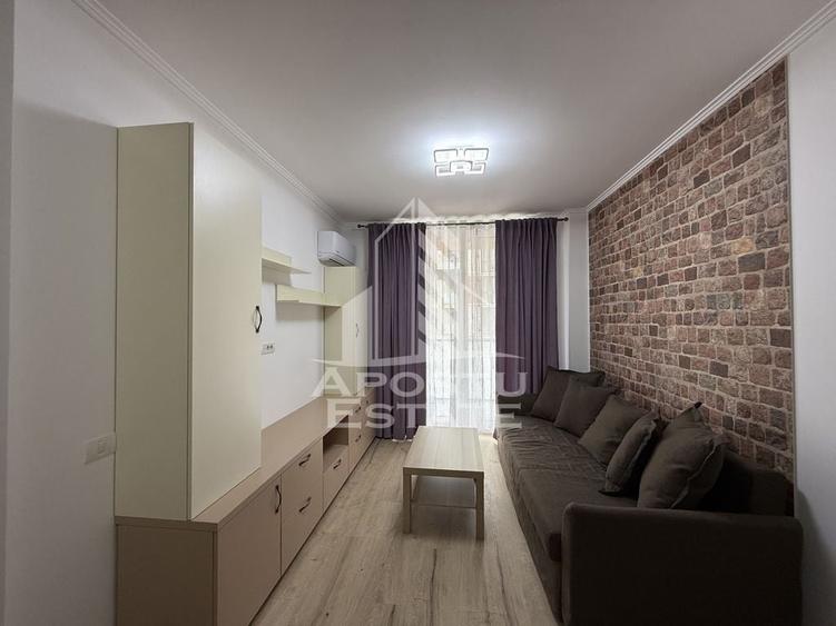 Apartament cu 2 camere semidecomandat, mobilat în Torontalului