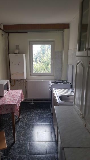 Apartament cu 2 camere decomandat în Gară
