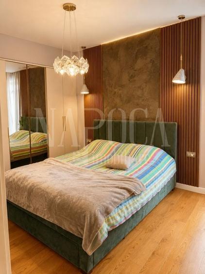Penthouse cu 4 camere semidecomandat, mobilat în Gruia