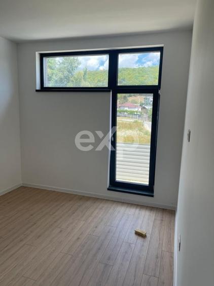 Casă individuală cu 3 camere cu Canalizare în Exterior Nord