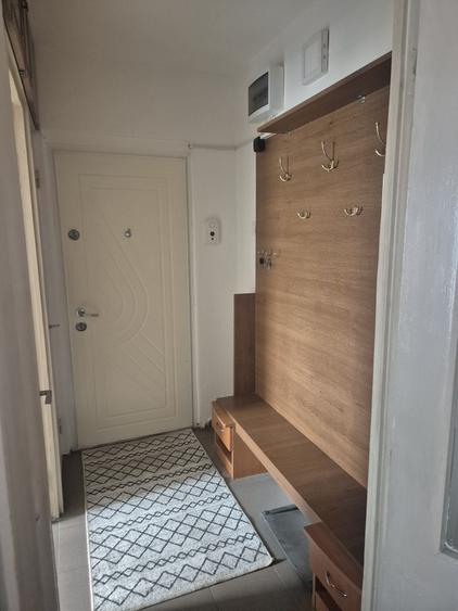 Apartament cu 2 camere decomandat în Zimbru