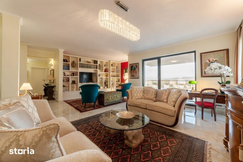 Apartament cu 3 camere, mobilat în Central