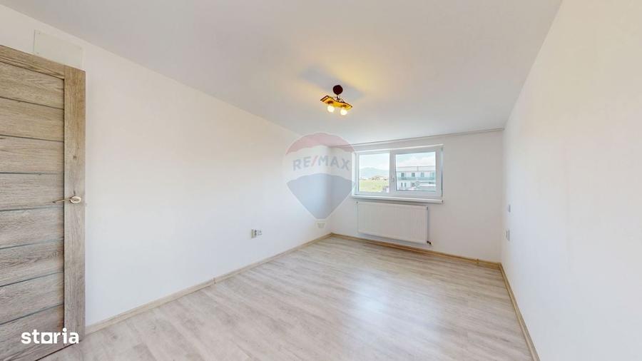Comision 0% | Casa P+M | 4 camere | 104 mp | Tarlungeni - 12