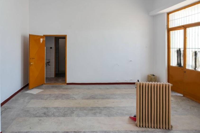 Spațiu comercial, de 53 mp, în Micro 13