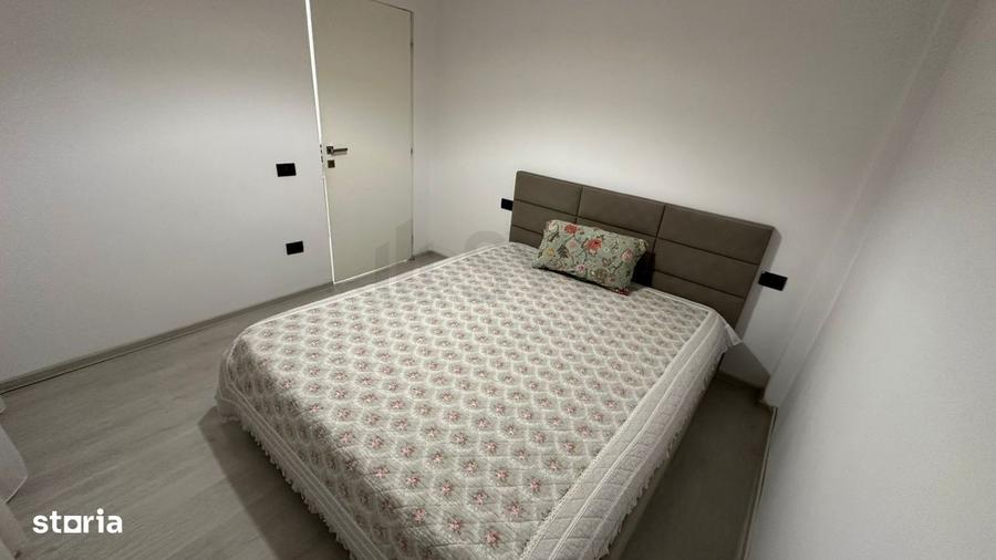 Apartament 2 camere de vanzare renovat si mobilat cu loc de parcare AD - 2