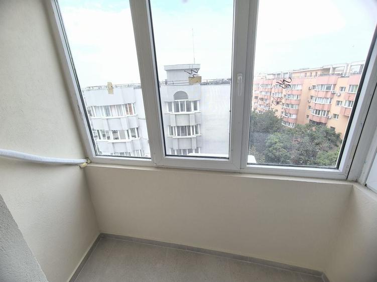 Apartament cu 2 camere decomandat, mobilat în Nerva Traian