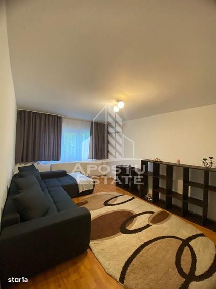 Apartament 2 camere , decomandat,zona Soarelui - 1