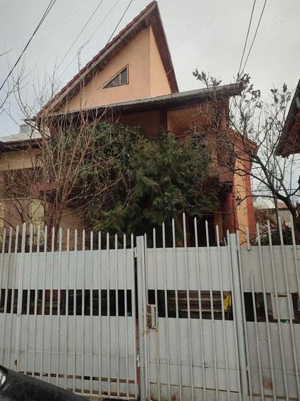 Vand casa zona centrala,langa colegiul B.P.Hasdeu - 3