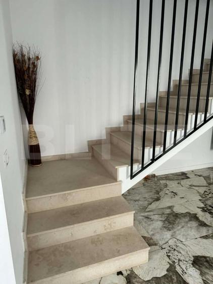 Duplex cu 4 camere cu Teren 254 Mp în Remetea Mare