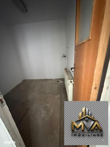 Spațiu comercial, de 460 mp, în Chiajna