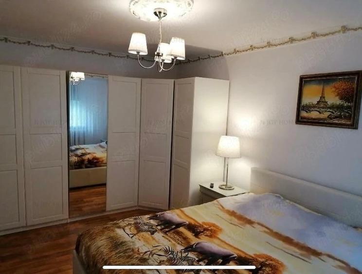 Apartament cu 2 camere decomandat în Tei