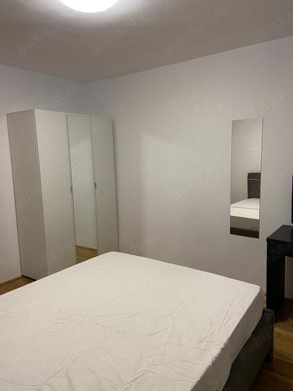 Apartament cu 3 camere decomandat în Berceni