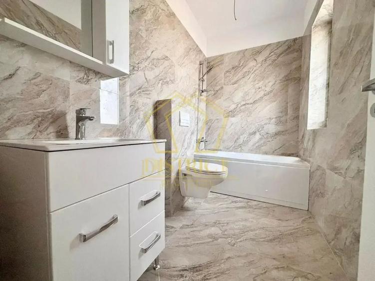 Casă individuală cu 5 camere cu Canalizare în Moșnița Nouă