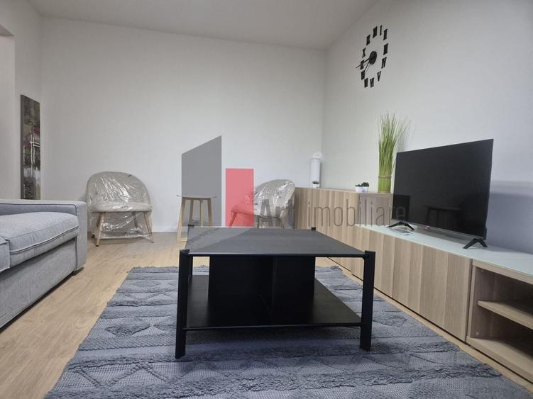 Inchiriez apartament 4 camere, complet renovat, - 3