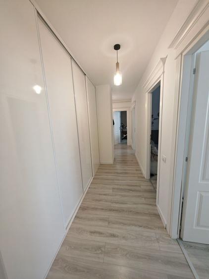 Apartament cu 3 camere decomandat în Lunca Cetățuii