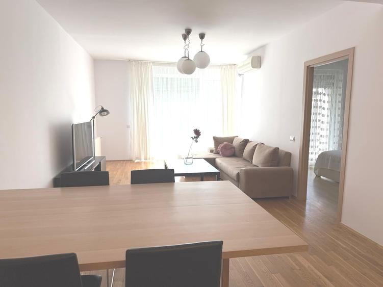 Apartament cu 2 camere semidecomandat, mobilat în Sisești