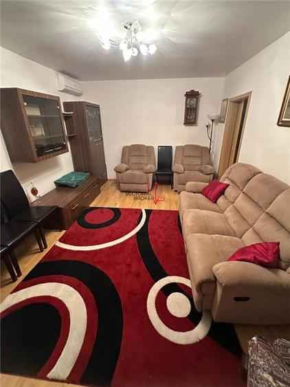 Apartament cu 4 camere decomandat în Titan