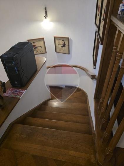 Proprietate unică formată din doua apartamente vila B-dul Primaverii - 18