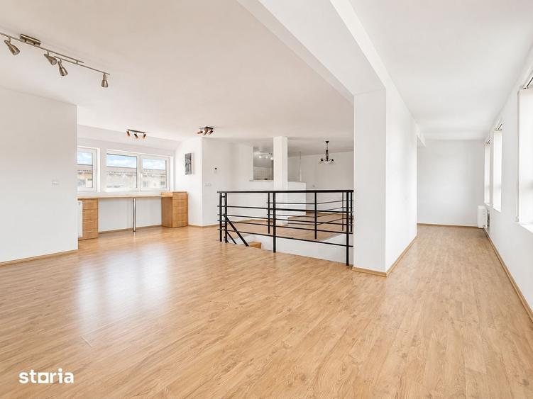 Apartament cu 4 camere în Girocului
