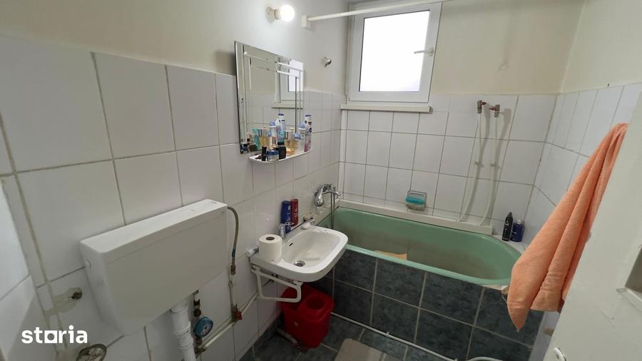 Apartament cu 2 camere în Petros