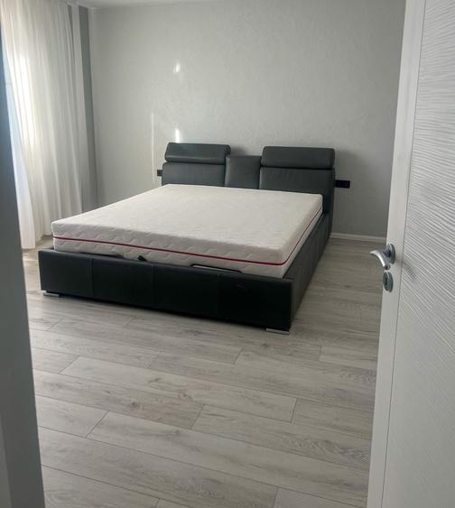 Apartament cu 3 camere în Colentina