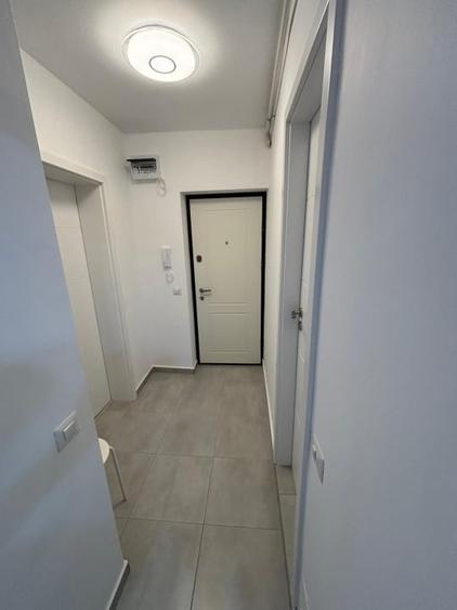 Garsonieră decomandată, mobilată în Decebal