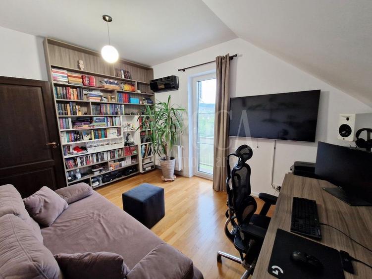 Penthouse cu 4 camere, mobilat în Iris