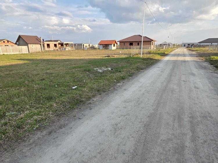 Spațiu comercial, în Sânmihaiu Român