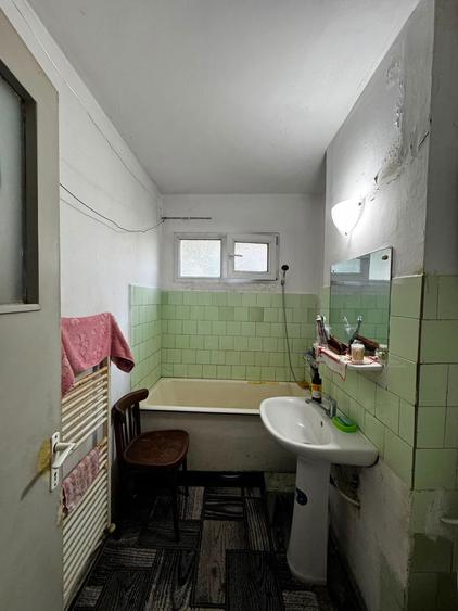 Apartament cu 2 camere semidecomandat în Tătărași
