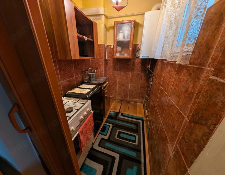 Apartament cu 2 camere semidecomandat în Central