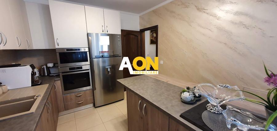 Duplex cu 4 camere cu Canalizare în Cetate