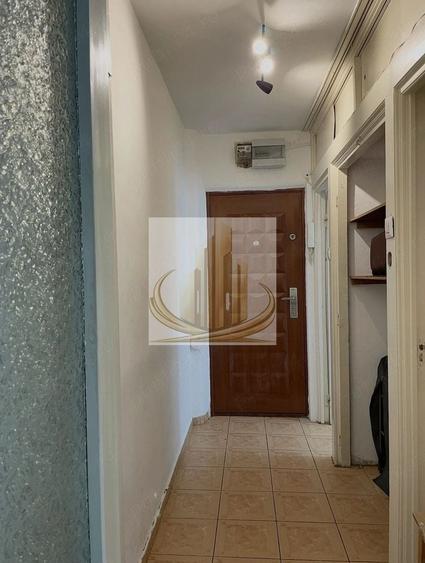Apartament cu 2 camere semidecomandat, mobilat în Take Ionescu