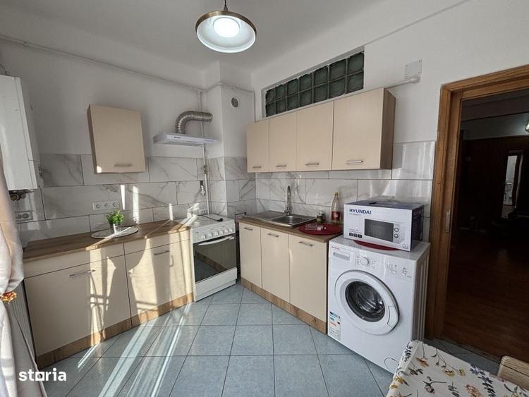 Apartament cu 2 camere decomandat în Horea